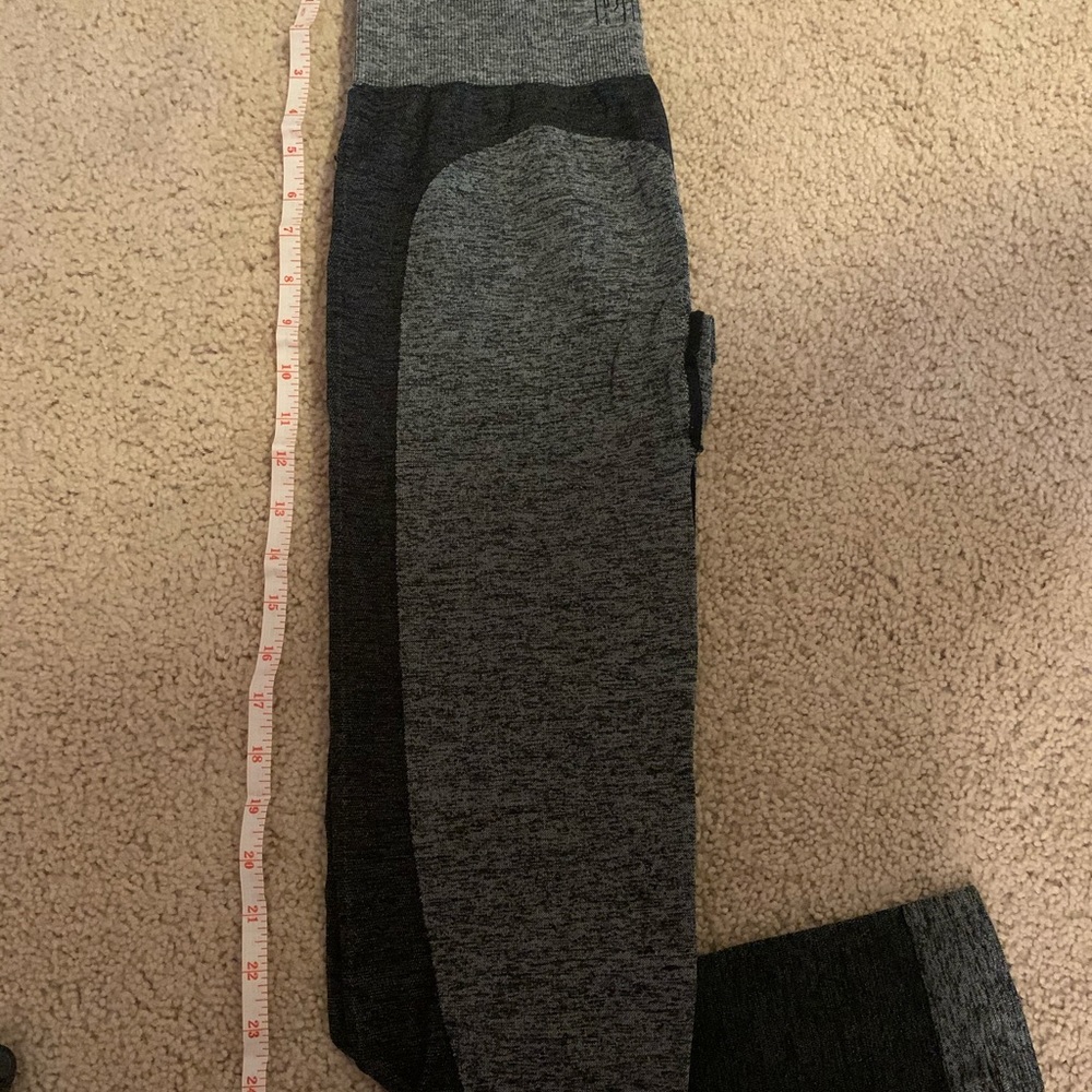 Victoria’s Secret pink seamless leggings